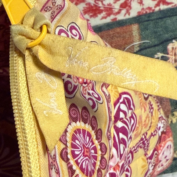 Vera Bradley Yellow and Pink Quilted Bag machine washable approx 9” x 14” - Picture 3 of 13